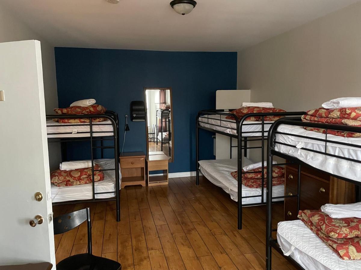 Auberge Du Monde Trois-Rivières エクステリア 写真